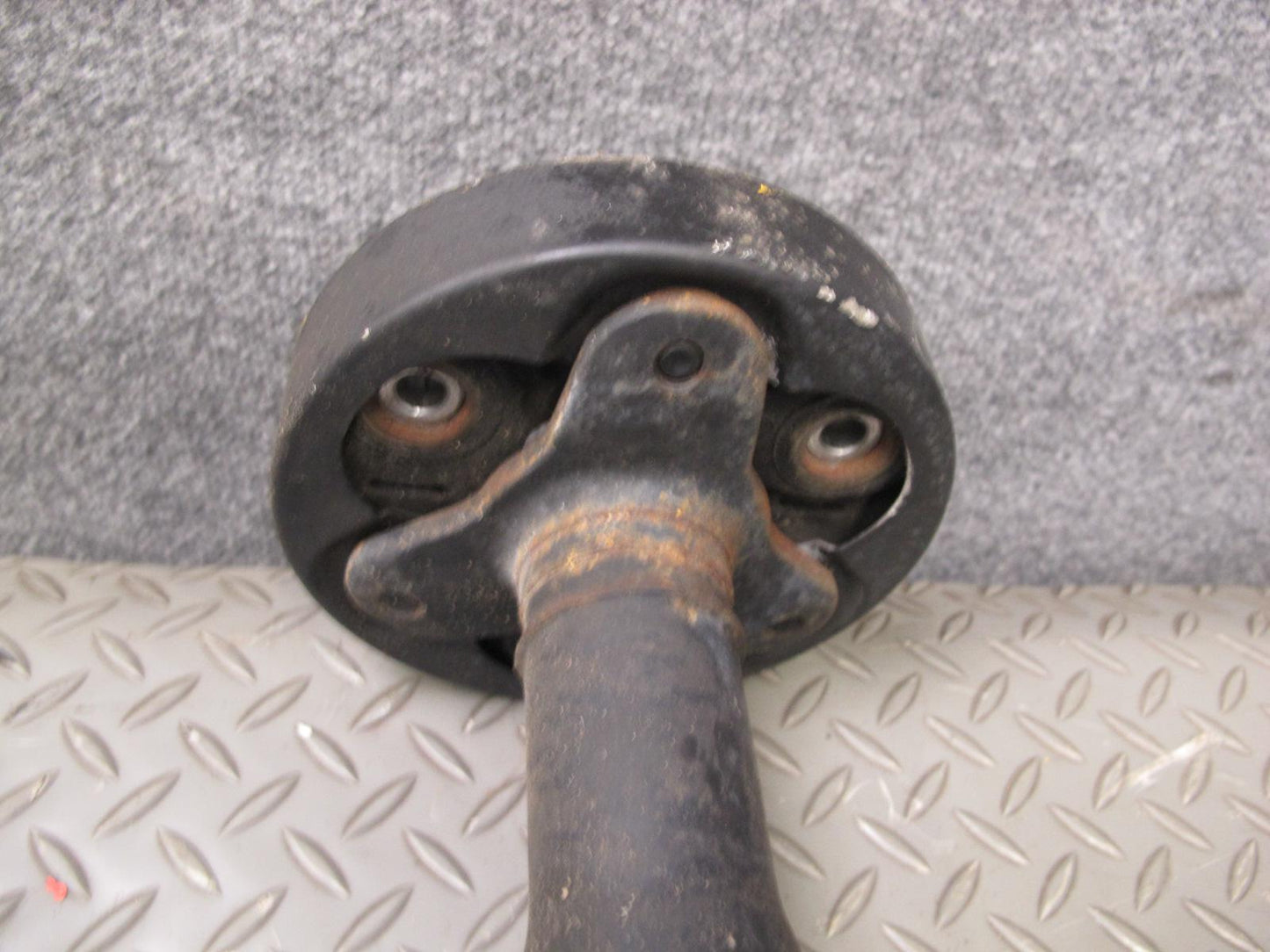 12-13 Volkswagen VW Golf R MK6 M/T AWD Rear Drive Propeller Shaft Assembly OEM