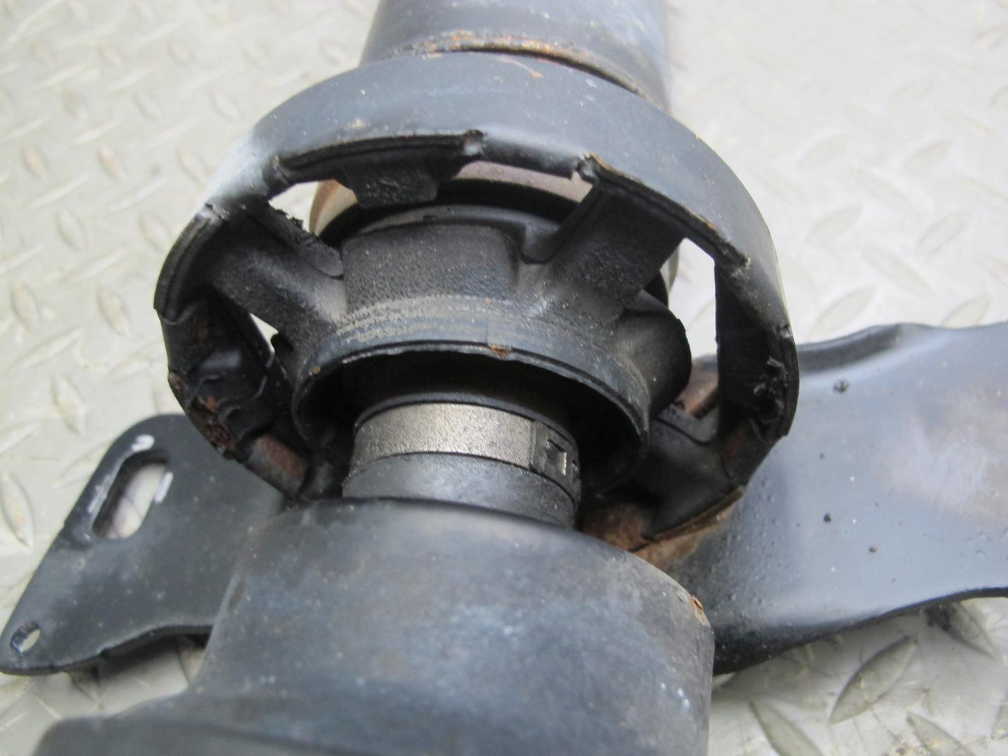 12-13 Volkswagen VW Golf R MK6 M/T AWD Rear Drive Propeller Shaft Assembly OEM