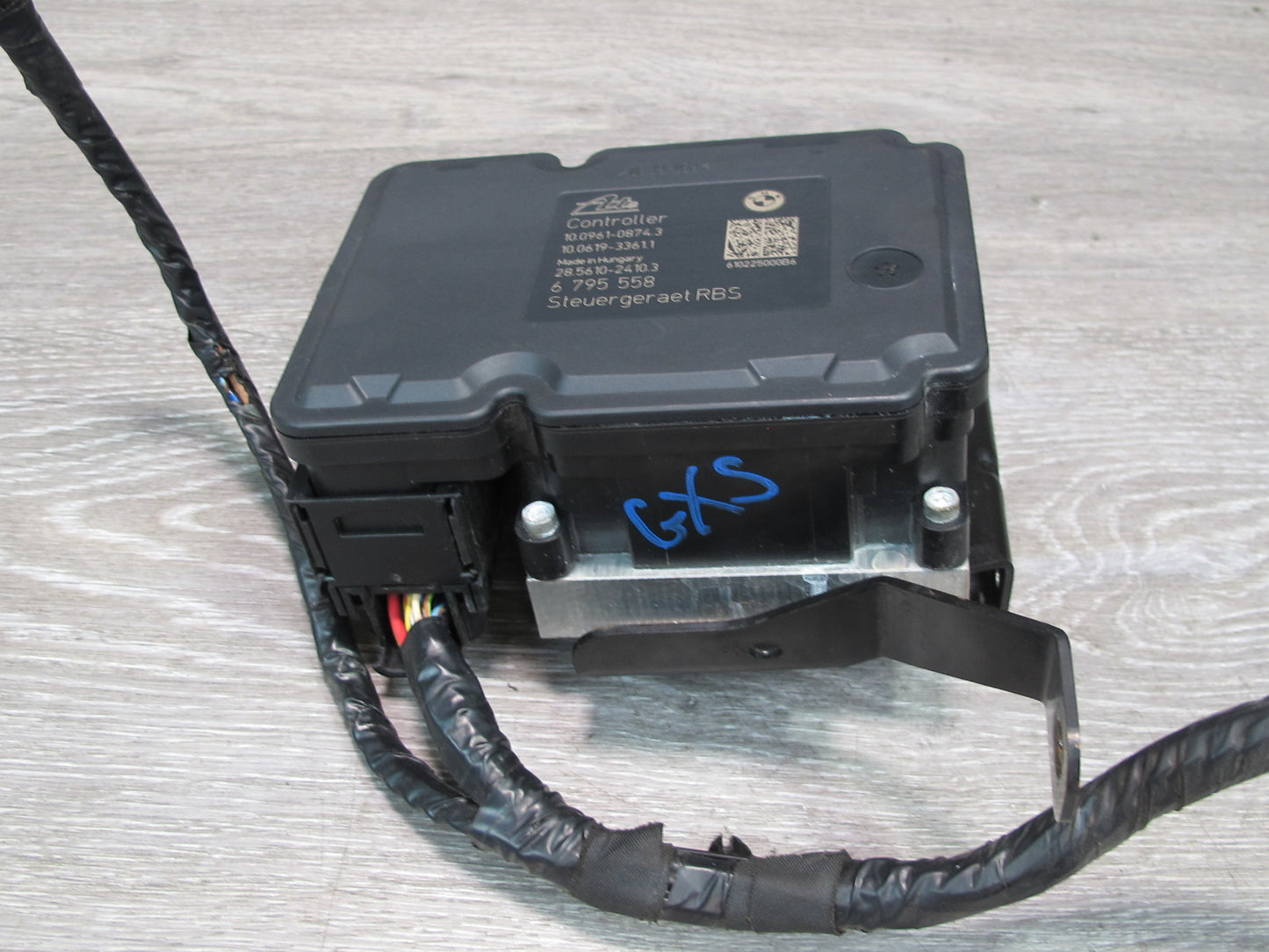 2010-2011 BMW E72 X6 Hybrid ABS SBA Hydraulic Control Module Unit 6795558