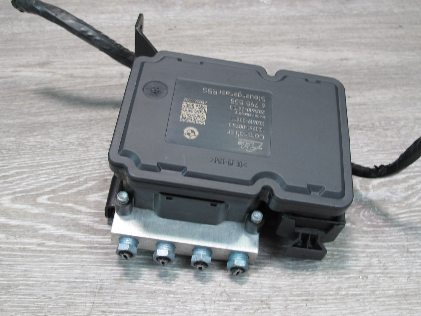 2010-2011 BMW E72 X6 Hybrid ABS SBA Hydraulic Control Module Unit 6795558