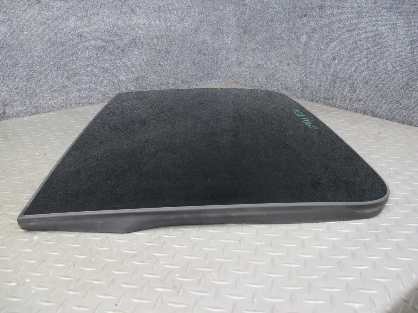 2017-2022 Maserati Levante M161 Front Sunroof Glass Window Panel 6114134