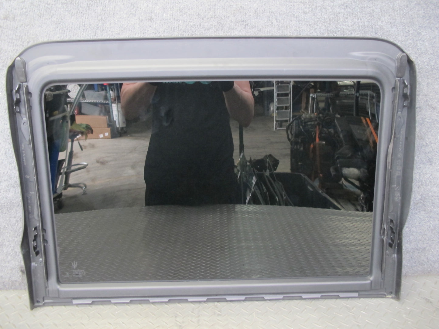 2017-2022 Maserati Levante M161 Front Sunroof Glass Window Panel 6114134