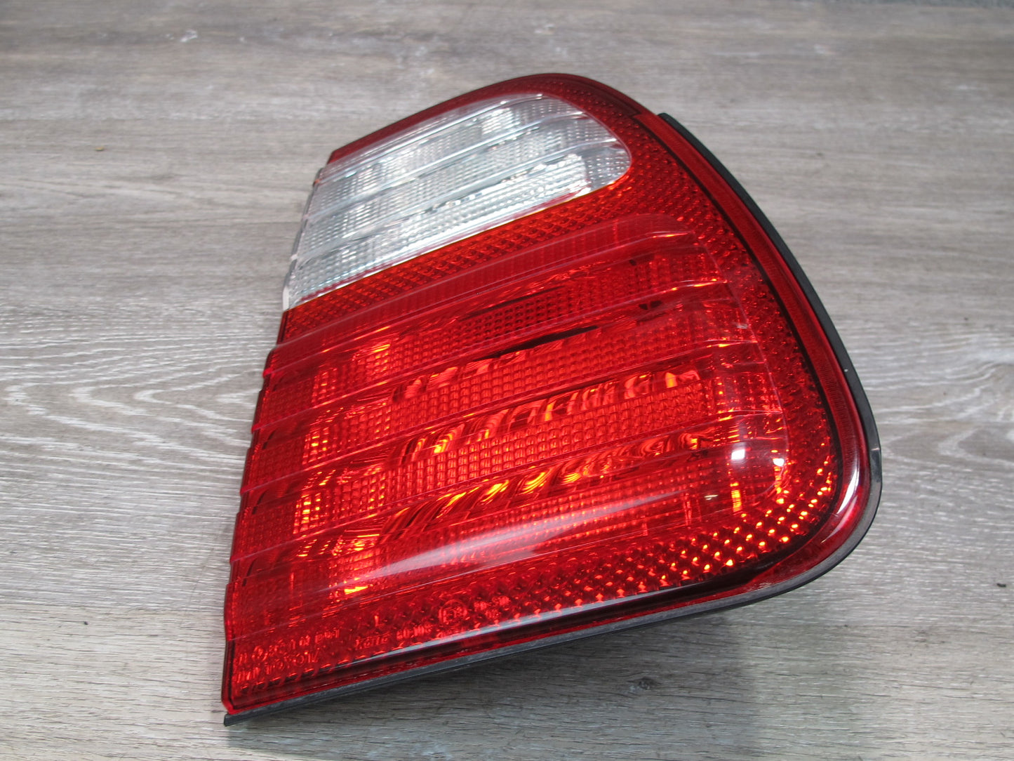 1998-2006 Lexus UZJ100L LX470 Rear Left Driver Side Inner Tail Light Lamp