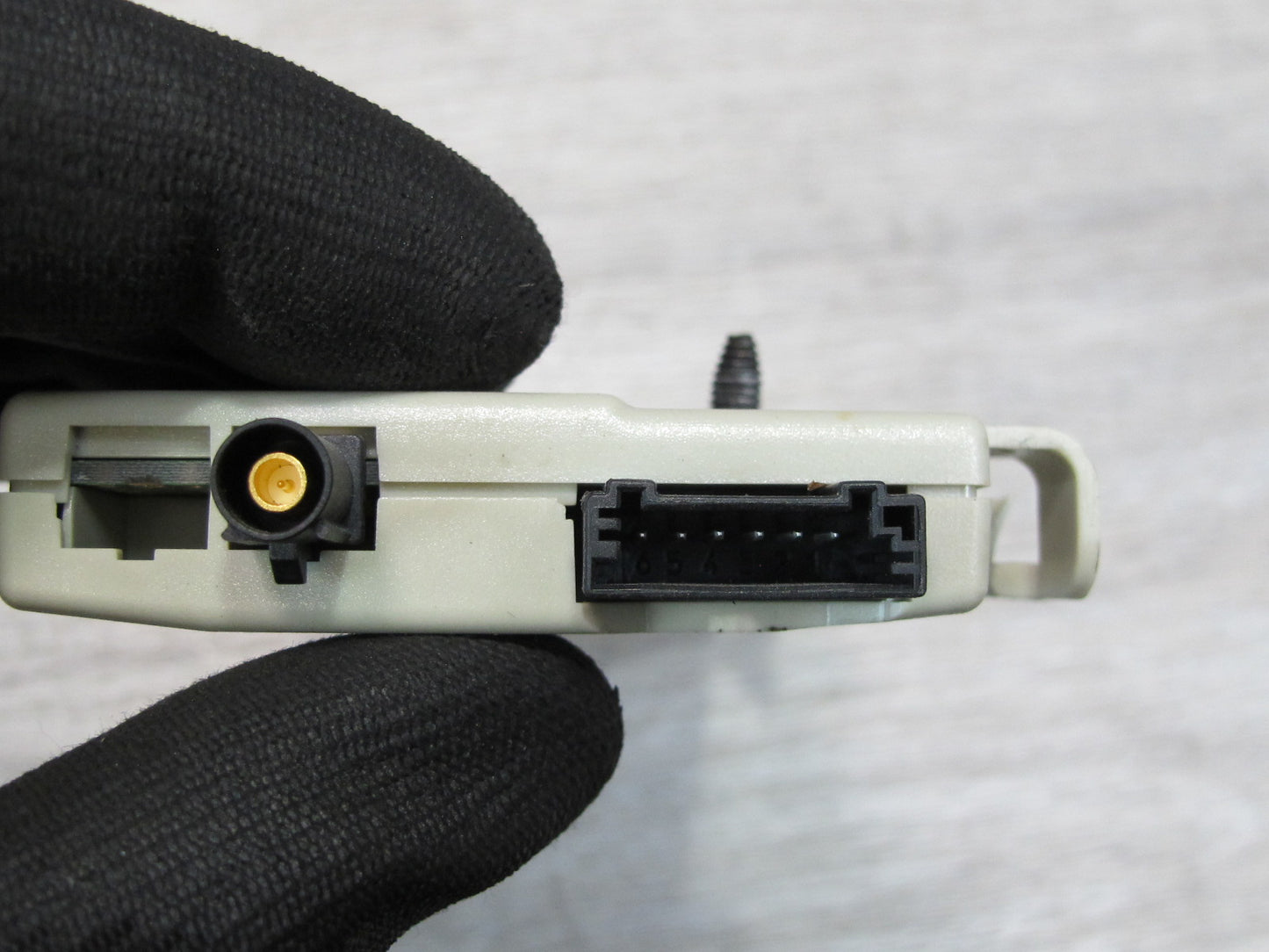 2008-2014 BMW E71 E72 X6 Diversity Radio Antenna Amplifier AMP 9130155