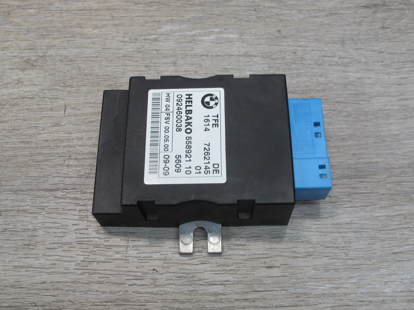 2010-2011 BMW E72 X6 Hybrid Front Fuel Pump Control Module 7262145