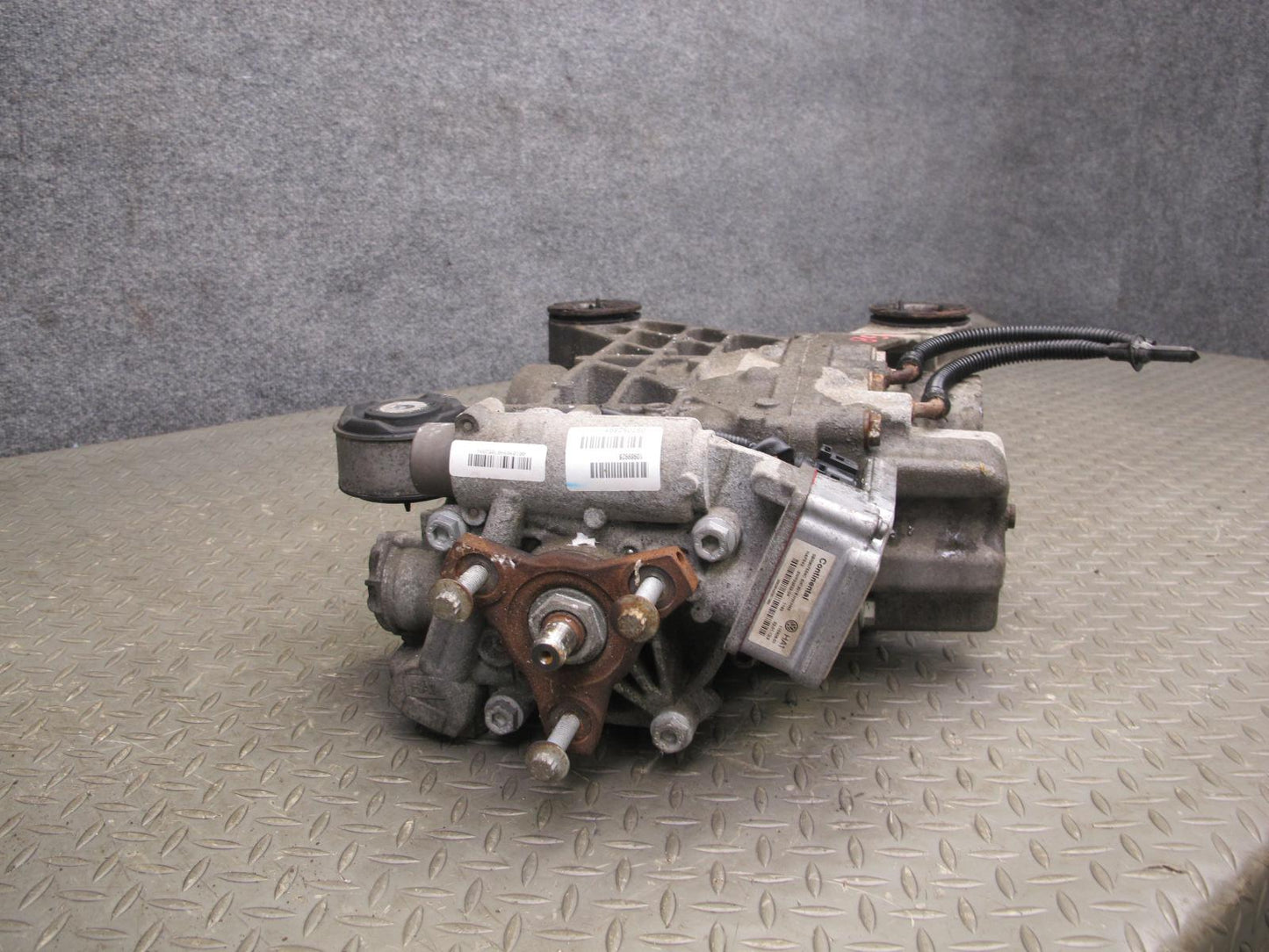 12-13 VW Golf R MK6 AWD M/T Rear Haldex Differential Carrier 146K Miles OEM