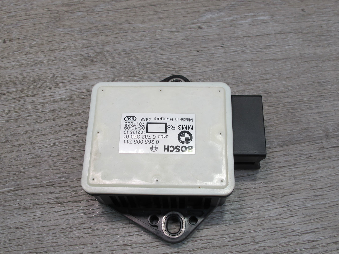2008-2014 BMW E71 E72 X6 YAW Turn Rate Acceleration Stability Sensor 6782370