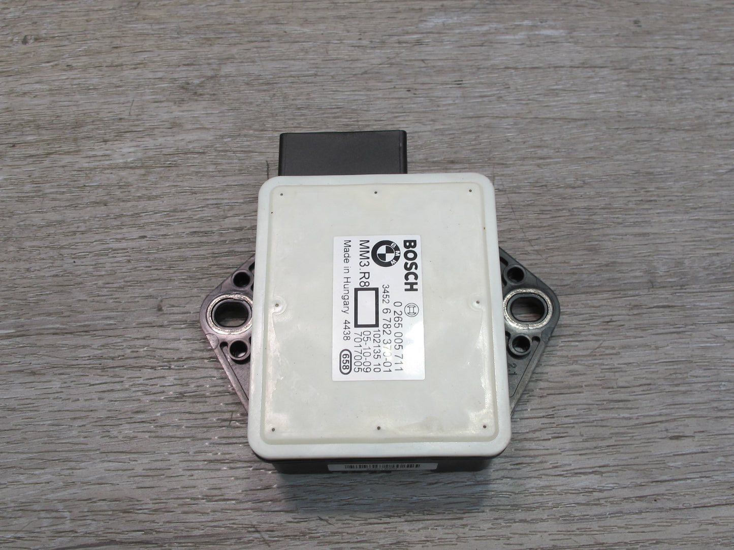 2008-2014 BMW E71 E72 X6 YAW Turn Rate Acceleration Stability Sensor 6782370