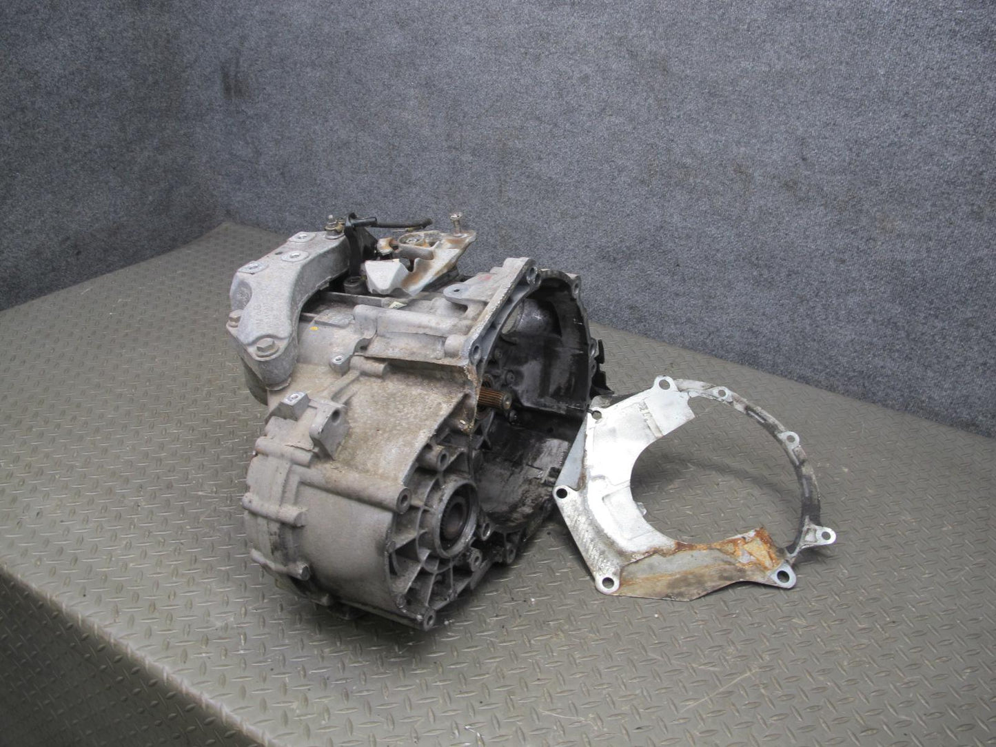 12-13 VW Golf R MK6 AWD MQ350 KZV 6-SPEED M/T Manual Transmission 146K Miles OEM