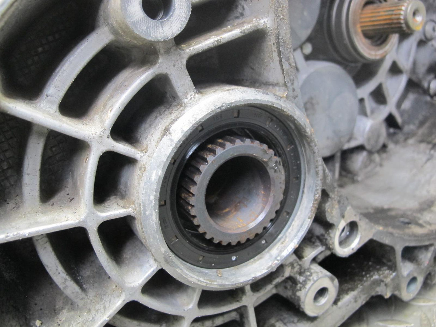 12-13 VW Golf R MK6 AWD MQ350 KZV 6-SPEED M/T Manual Transmission 146K Miles OEM