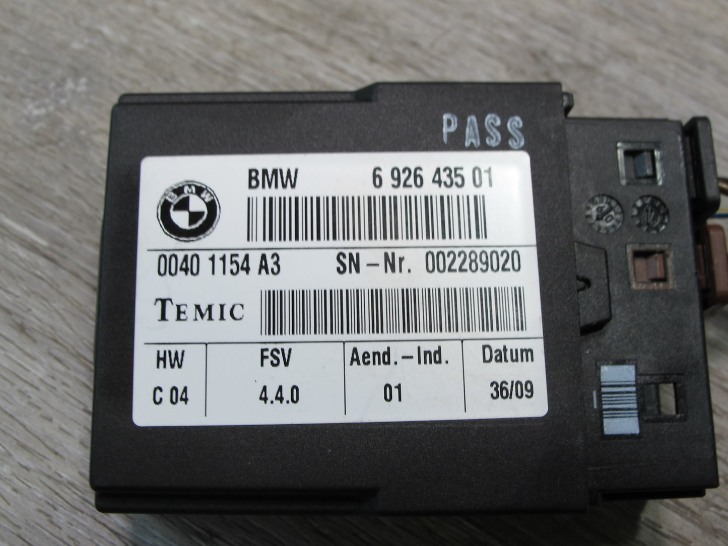 2008-2014 BMW E71 E72 X6 Front Left or Right Seat Control Module 6926435