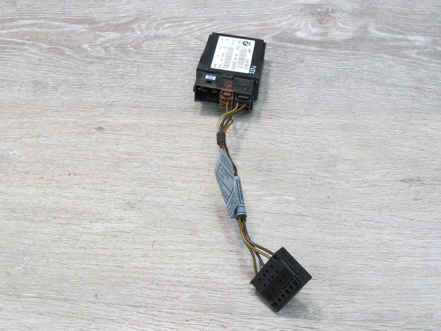 2008-2014 BMW E71 E72 X6 Front Left or Right Seat Control Module 6926435