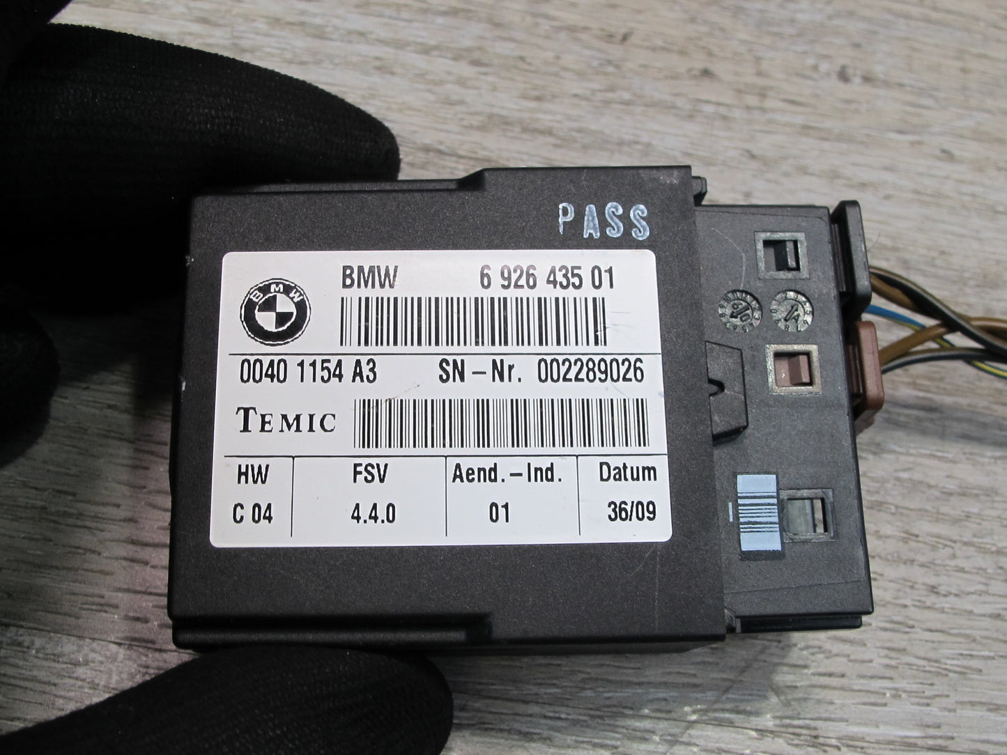 2008-2014 BMW E71 E72 X6 Front Left or Right Seat Control Module 6926435