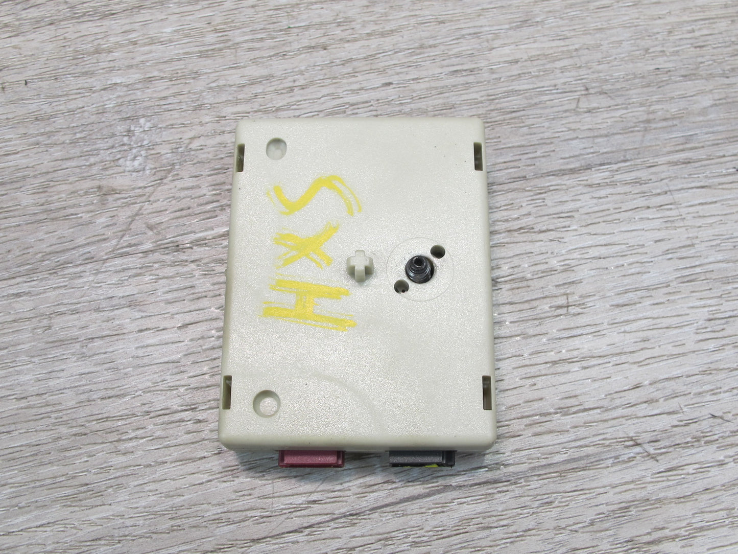 2008-2014 BMW E71 E72 X6 Radio Antenna Suppression Filter Amplifier Module