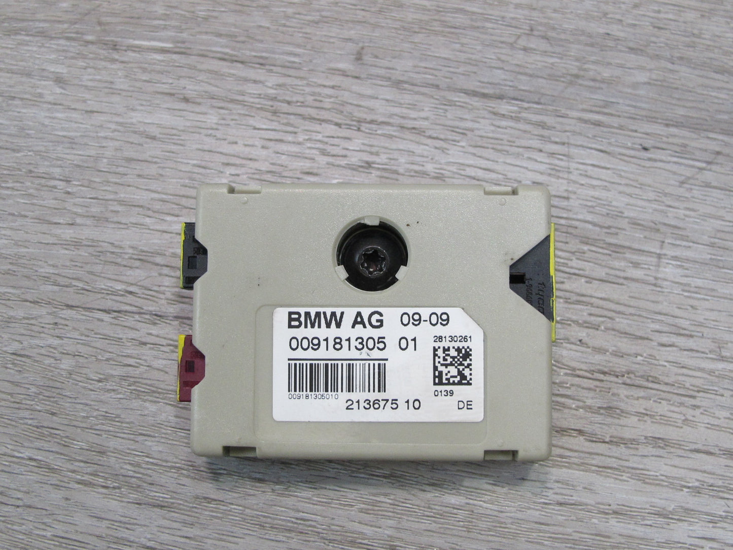 2008-2014 BMW E71 E72 X6 Radio Antenna Suppression Filter Amplifier Module