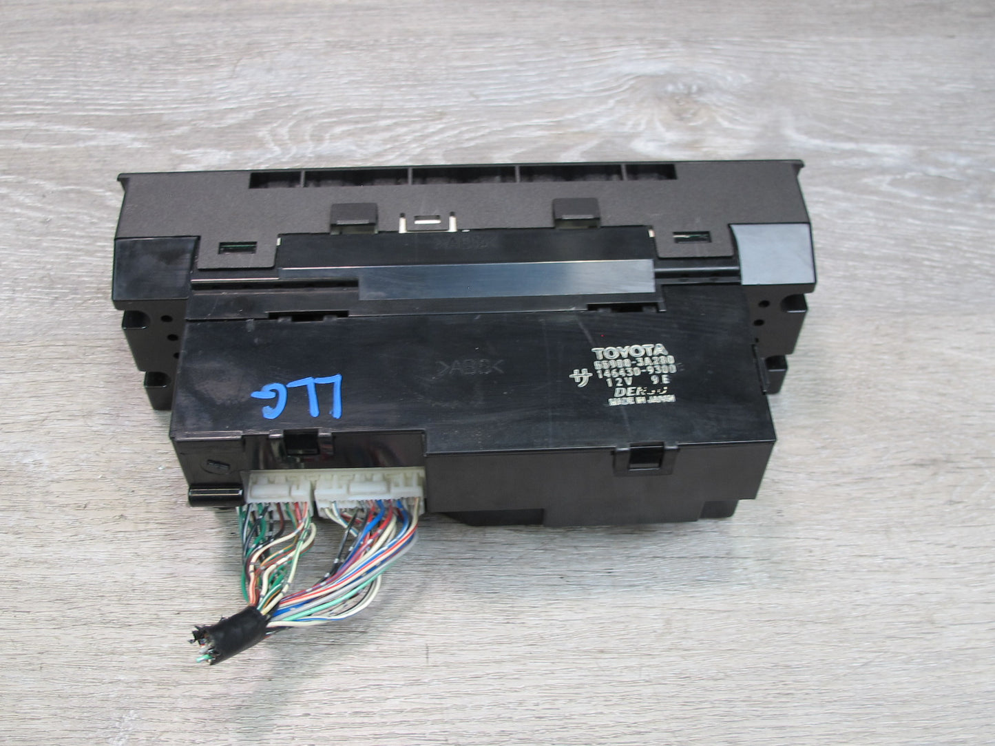 01-05 Lexus GS430 GS300 A/C Heater Climate Control Unit 55900-3A280 OEM
