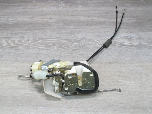 01-05 Lexus GS430 GS300 JZS160L Front Right Pass Door Lock Latch Actuator OEM