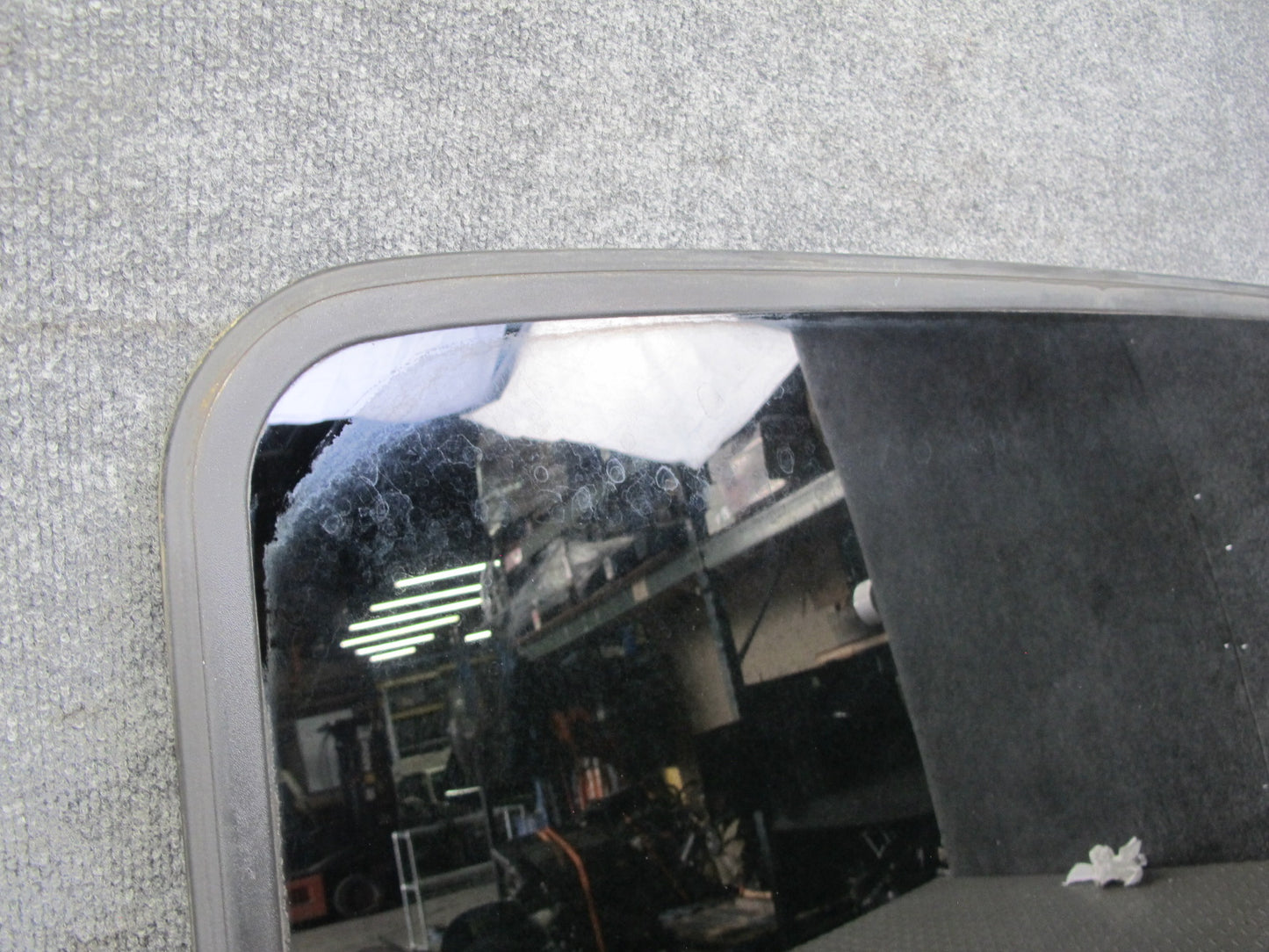 2003-2009 Hummer H2 Front Upper Sunroof Glass Window Panel