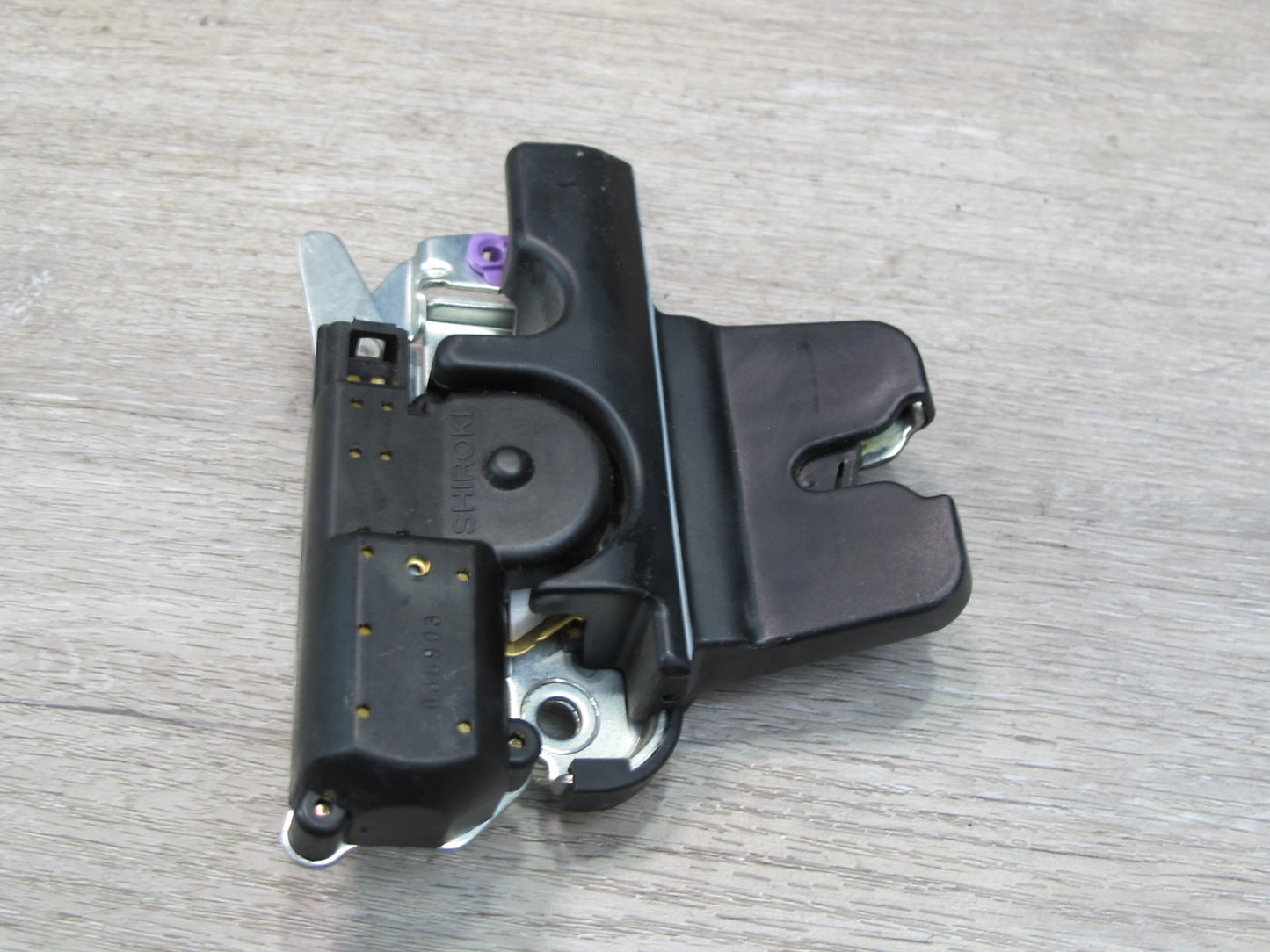 01-05 Lexus JZS160L GS430 GS300 Rear Trunk Lock Latch Actuator OEM