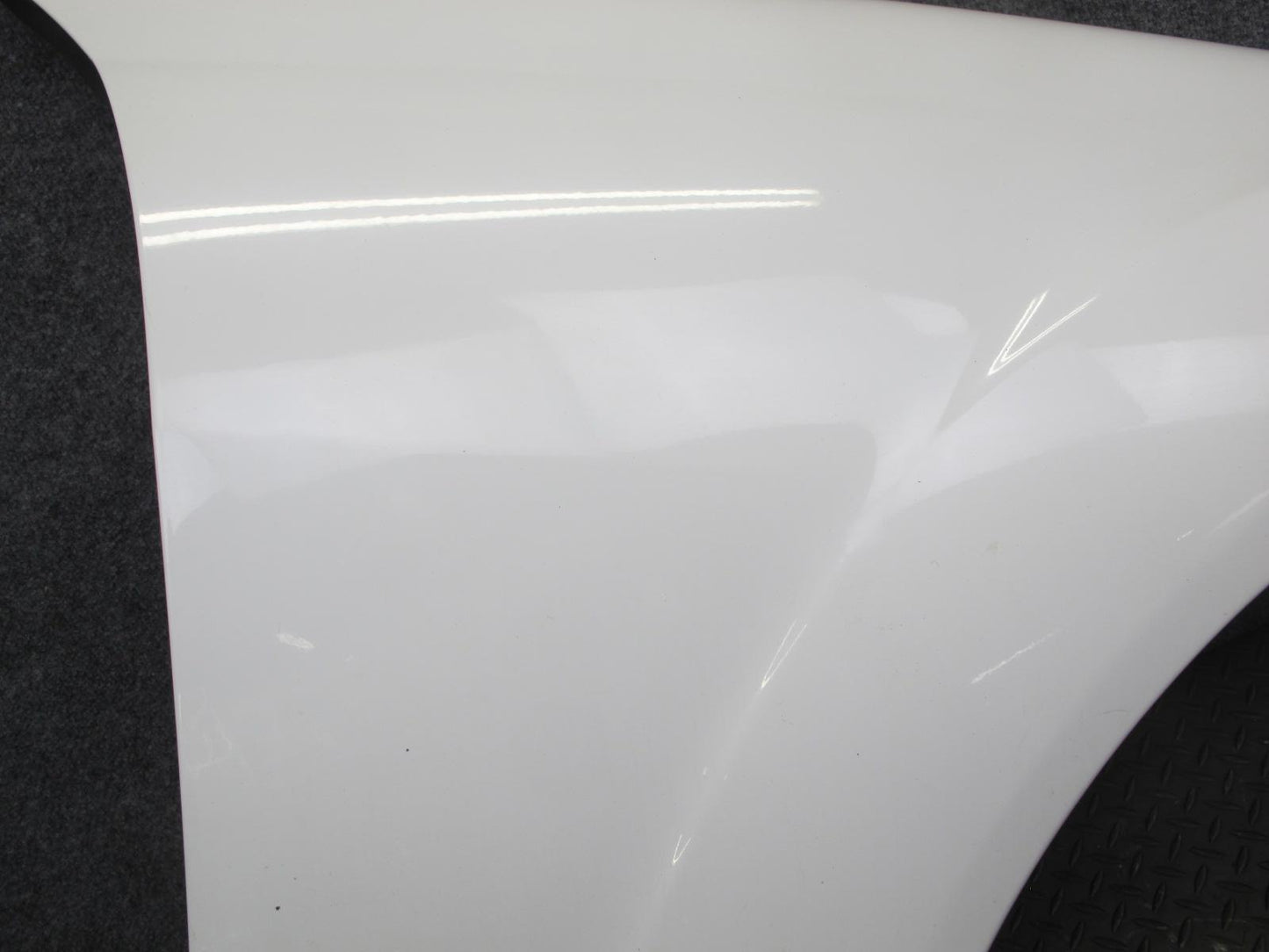 07-13 Mercedes W221 S-class Front Right Fender Shell Panel Cover White OEM