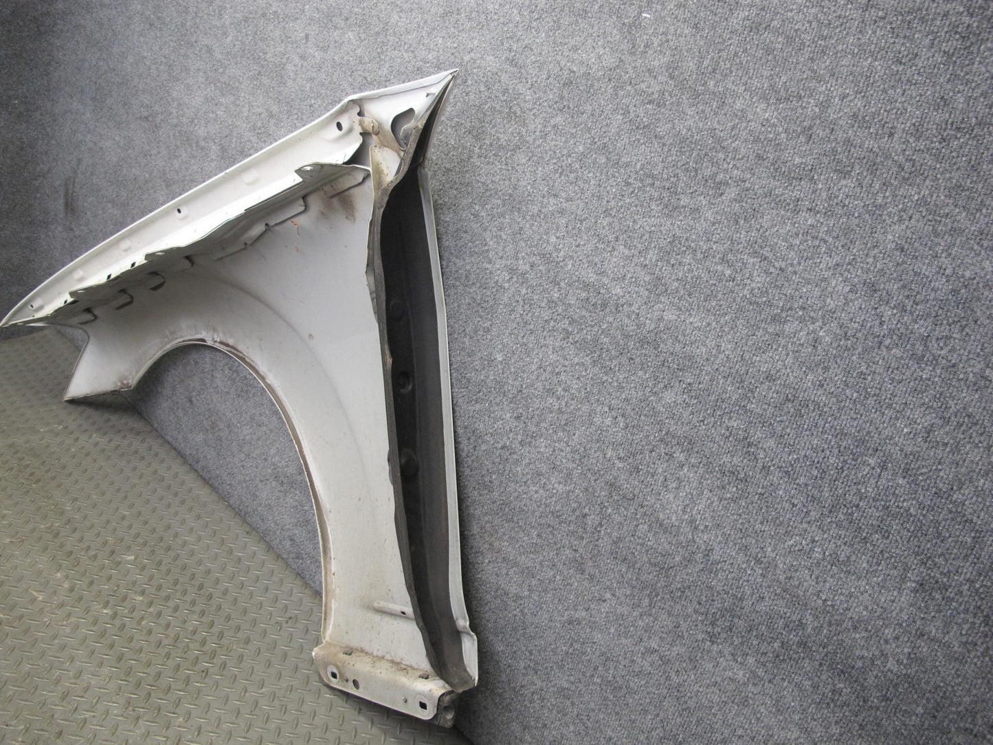 07-13 Mercedes W221 S-class Front Right Fender Shell Panel Cover White OEM