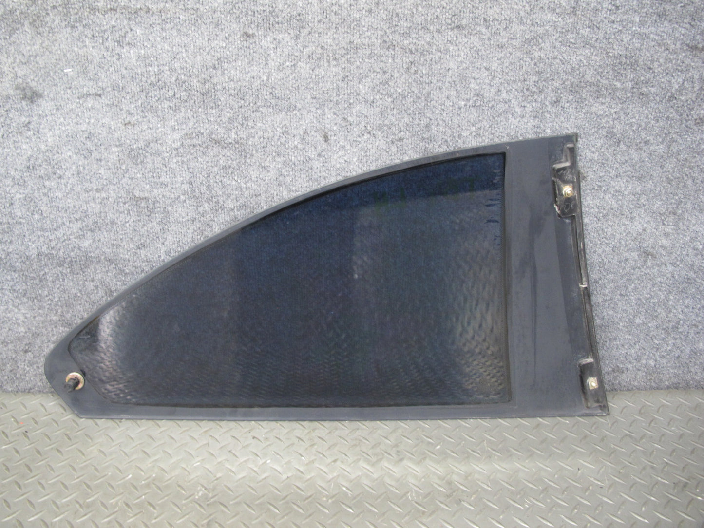 2001-2006 BMW E46 Coupe Rear Left Quarter Glass Window w Weatherstrip Seal