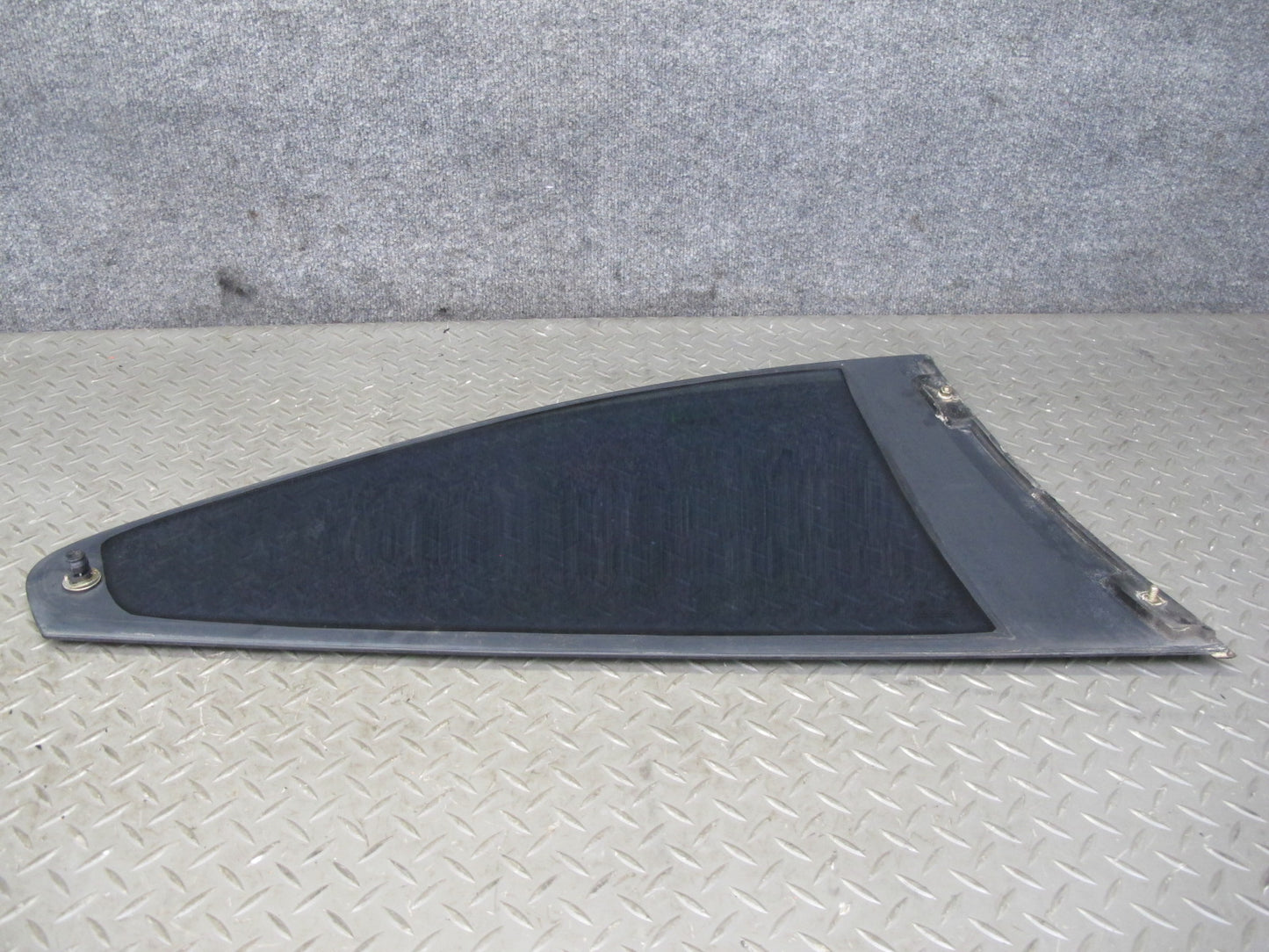 2001-2006 BMW E46 Coupe Rear Left Quarter Glass Window w Weatherstrip Seal
