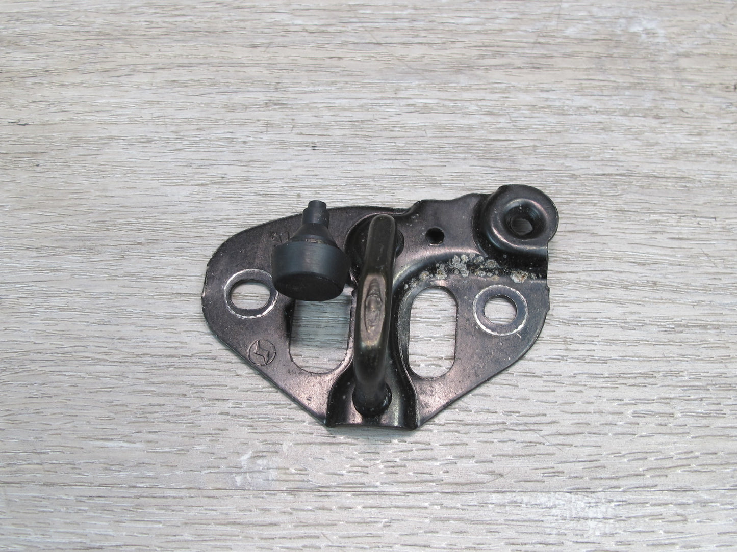 98-05 Lexus JZS160L GS400 GS430 GS300 Hood Lock Latch Release Catch Set OEM