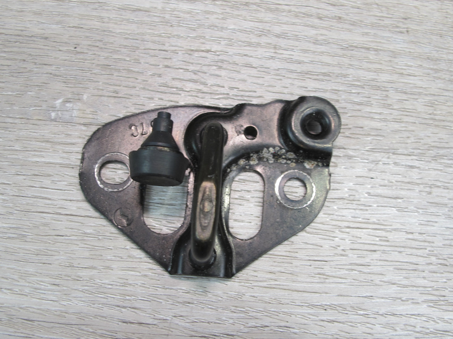 98-05 Lexus JZS160L GS400 GS430 GS300 Hood Lock Latch Release Catch Set OEM