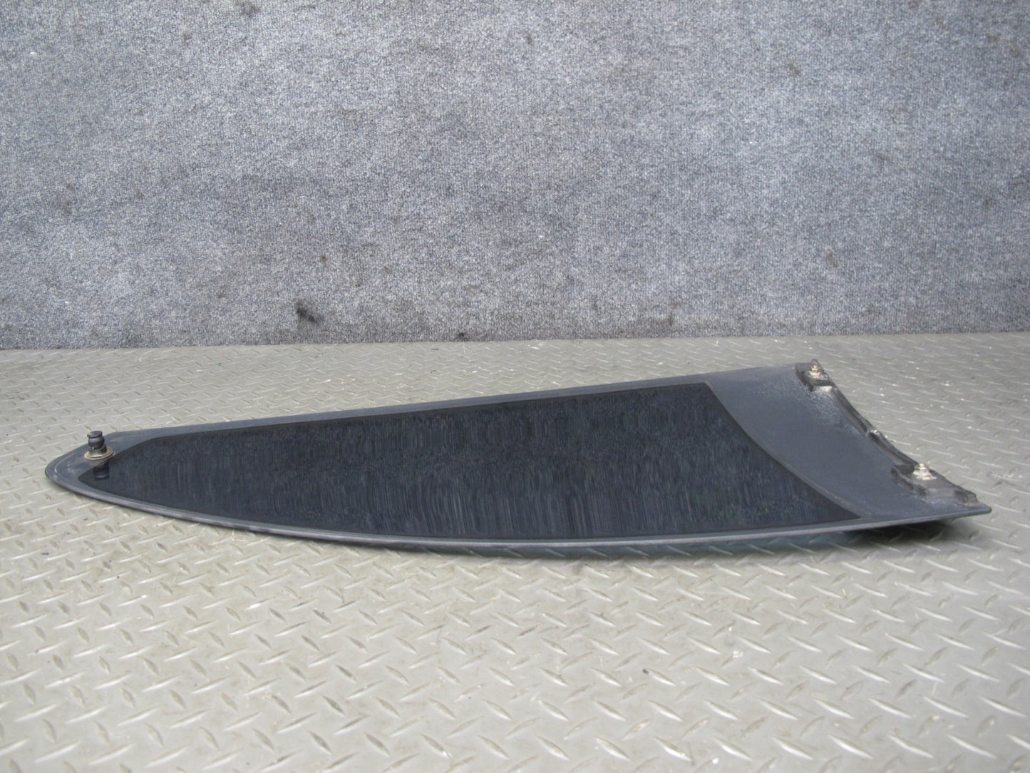 2001-2006 BMW E46 Coupe Rear Right Quarter Glass Window w Weatherstrip Seal