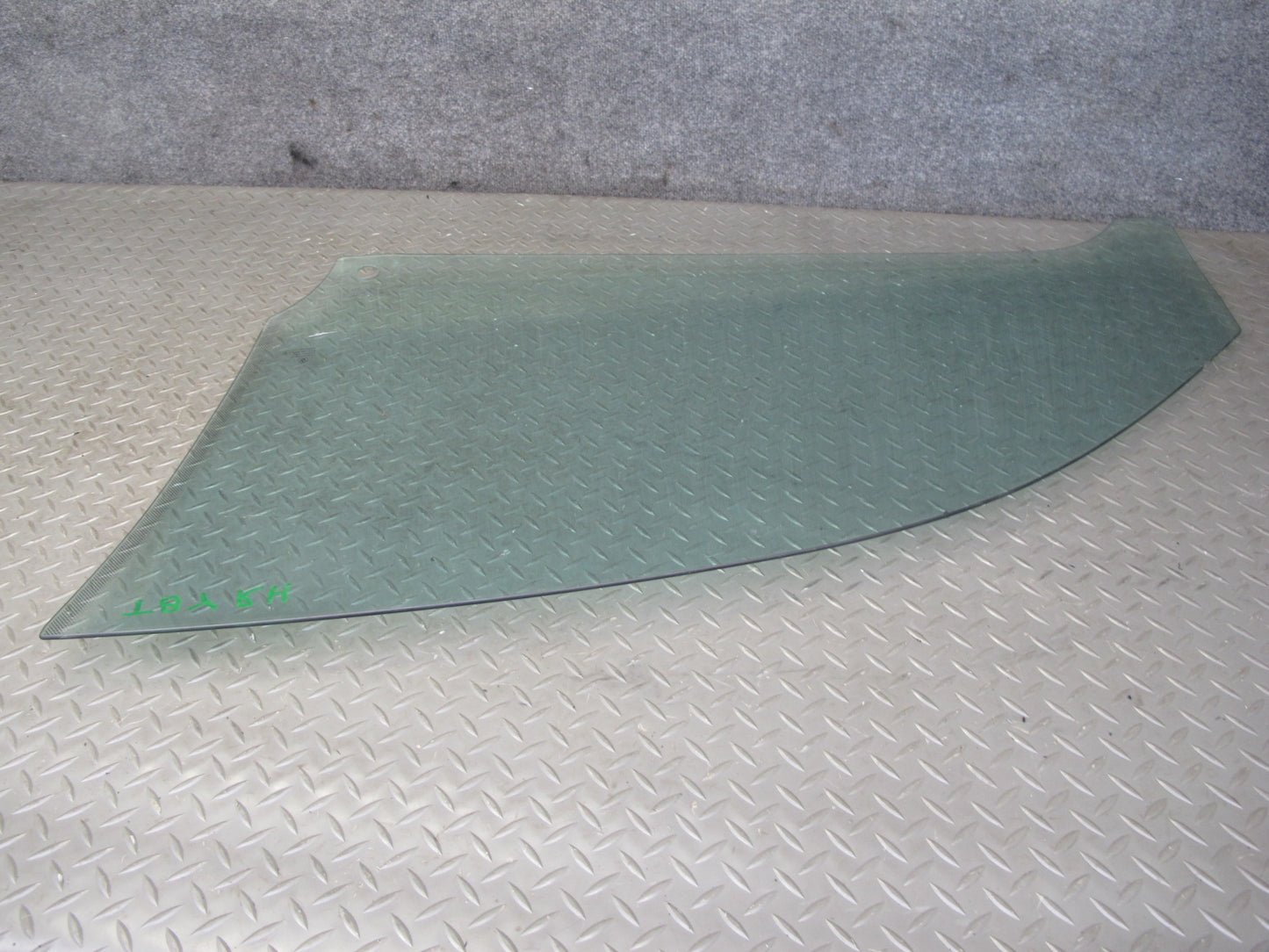 2001-2006 BMW E46 Coupe Right Door Glass Window