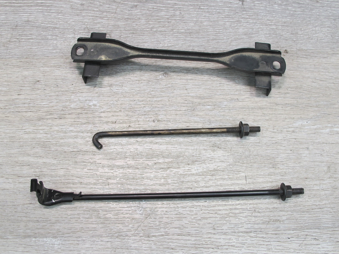 98-05 Lexus JZS160L GS400 GS430 GS300 Battery Tray Base Holder Bracket Set OEM