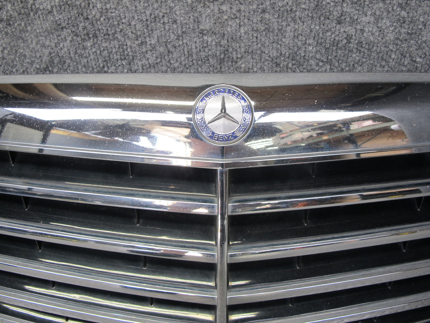 07-09 Mercedes W221 S-class Front Bumper Radiator Grille Chrome OEM