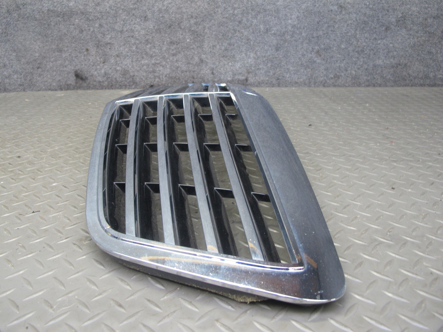 07-09 Mercedes W221 S-class Front Bumper Radiator Grille Chrome OEM