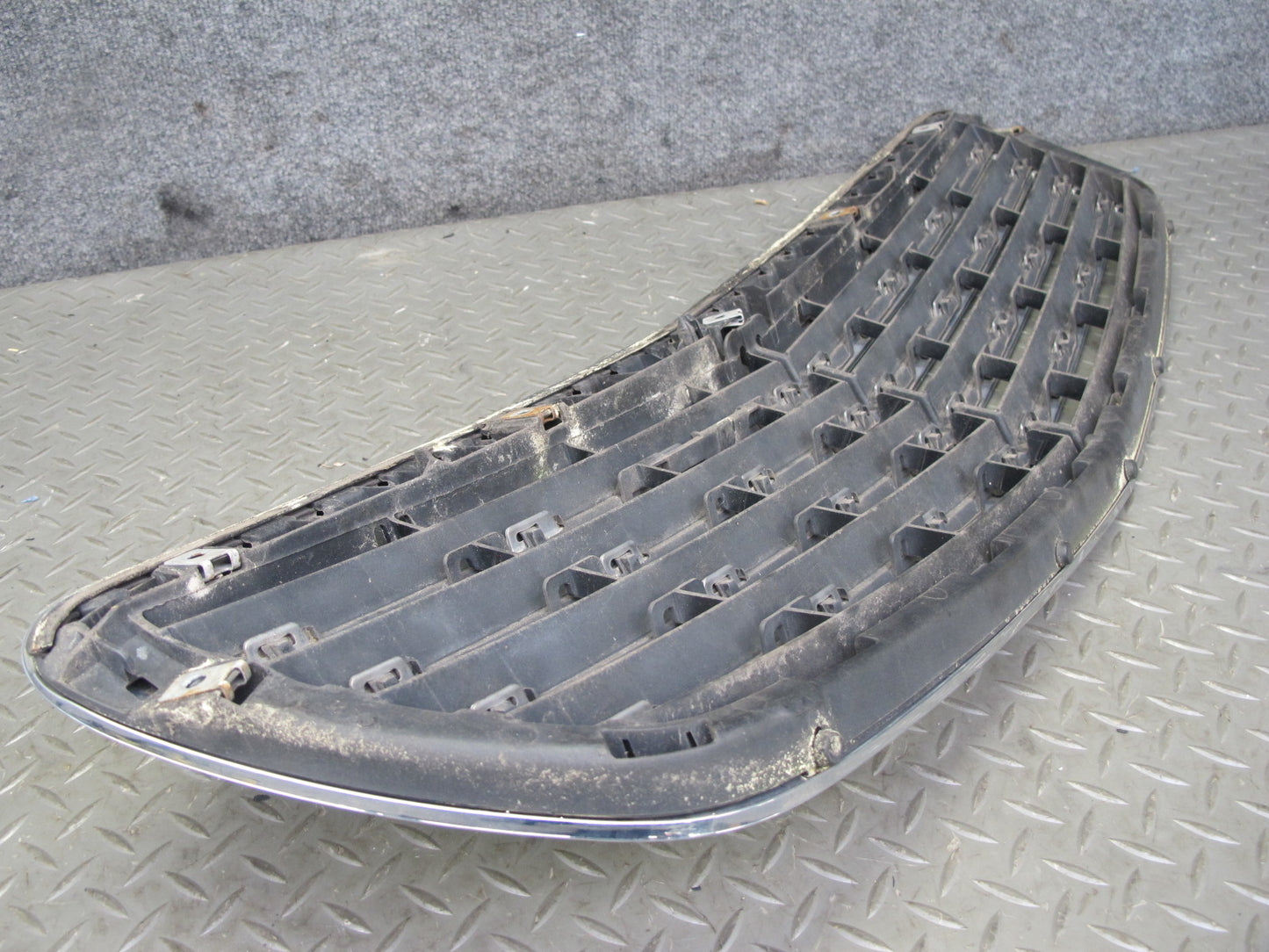 07-09 Mercedes W221 S-class Front Bumper Radiator Grille Chrome OEM