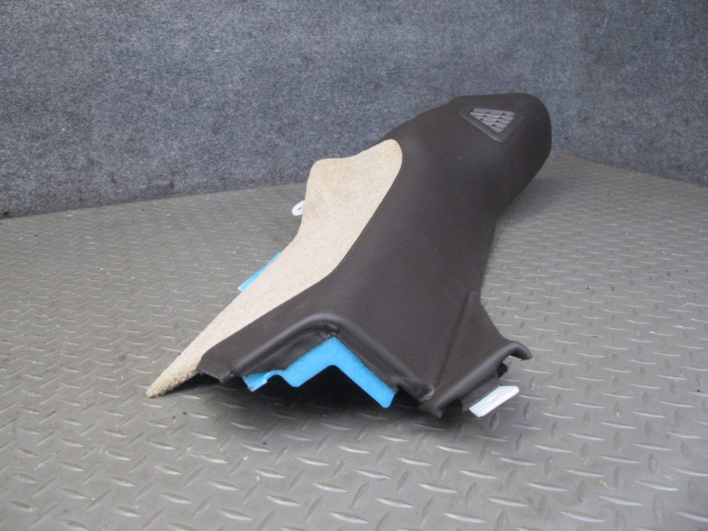 2013-2019 Land Range Rover L405 Rear Interior C Pillar Bolster Trim Panel Set