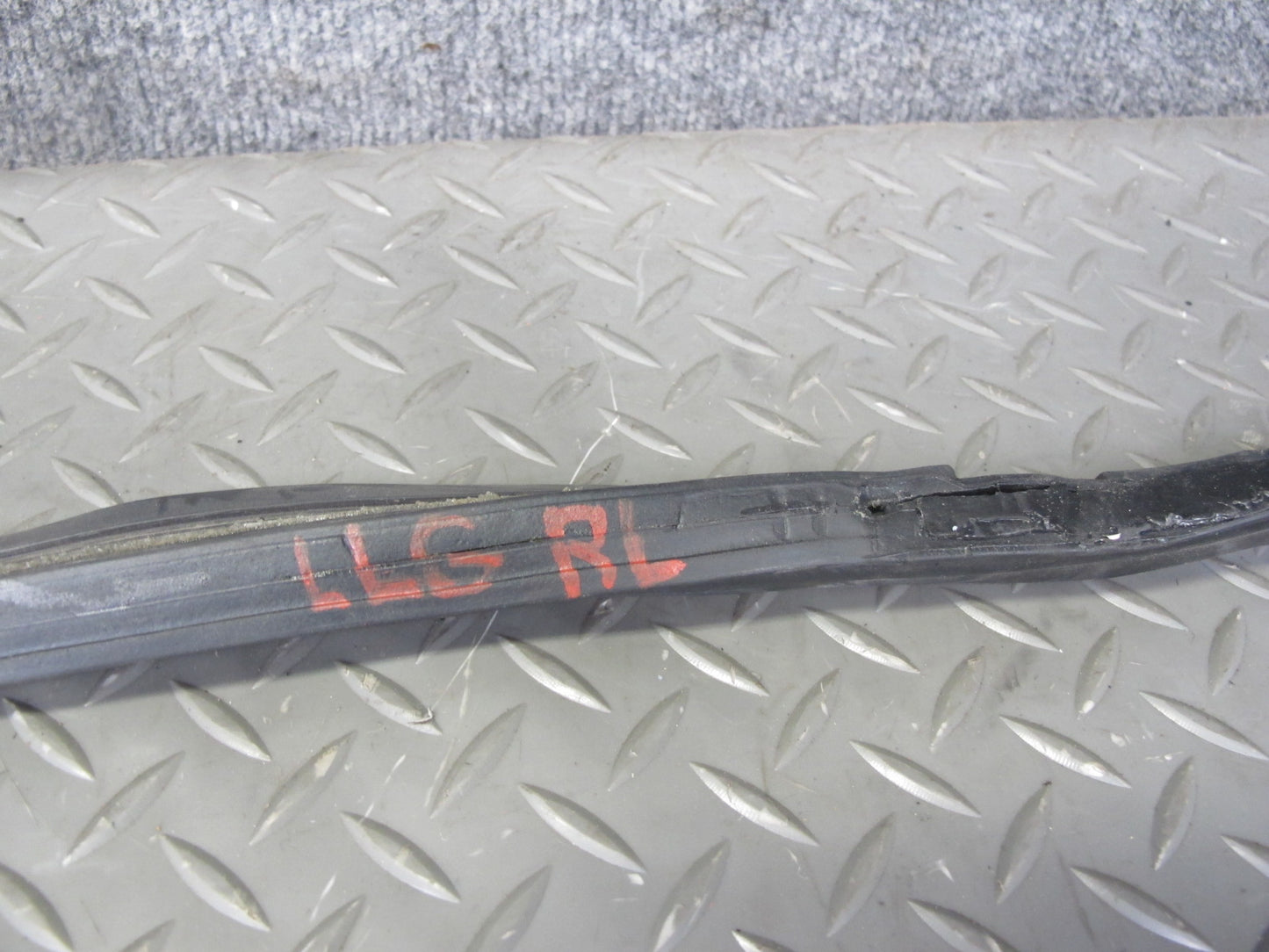 99-05 Lexus JZS160L GS430 GS300 Set of 4 Front & Rear Door Weatherstrip Seal OEM