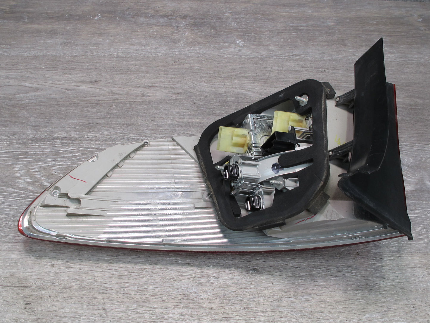 2008-2012 BMW E71 E72 X6 Rear Left Outer Tail Light Lamp 7179985