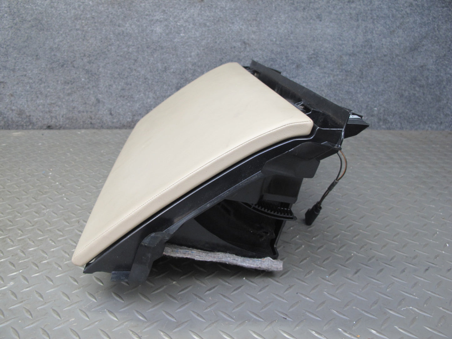 2013-2022 Land Range Rover L405 Dash Glove Box Compartment Storage