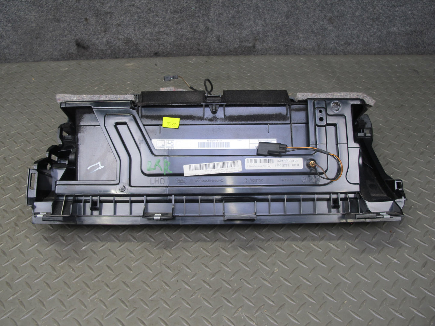 2013-2022 Land Range Rover L405 Dash Glove Box Compartment Storage