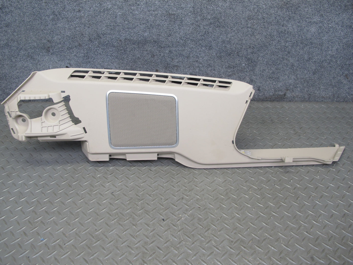 2013-2019 Land Range Rover L405 Rear Quarter Interior Upper Trim Panel Set of 2