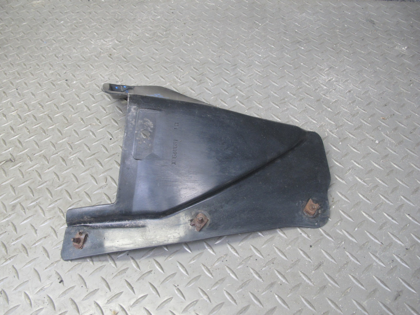 91-99 Mitsubishi 3000GT Rear Left Right Fender Liner Splash Guard Shield OEM