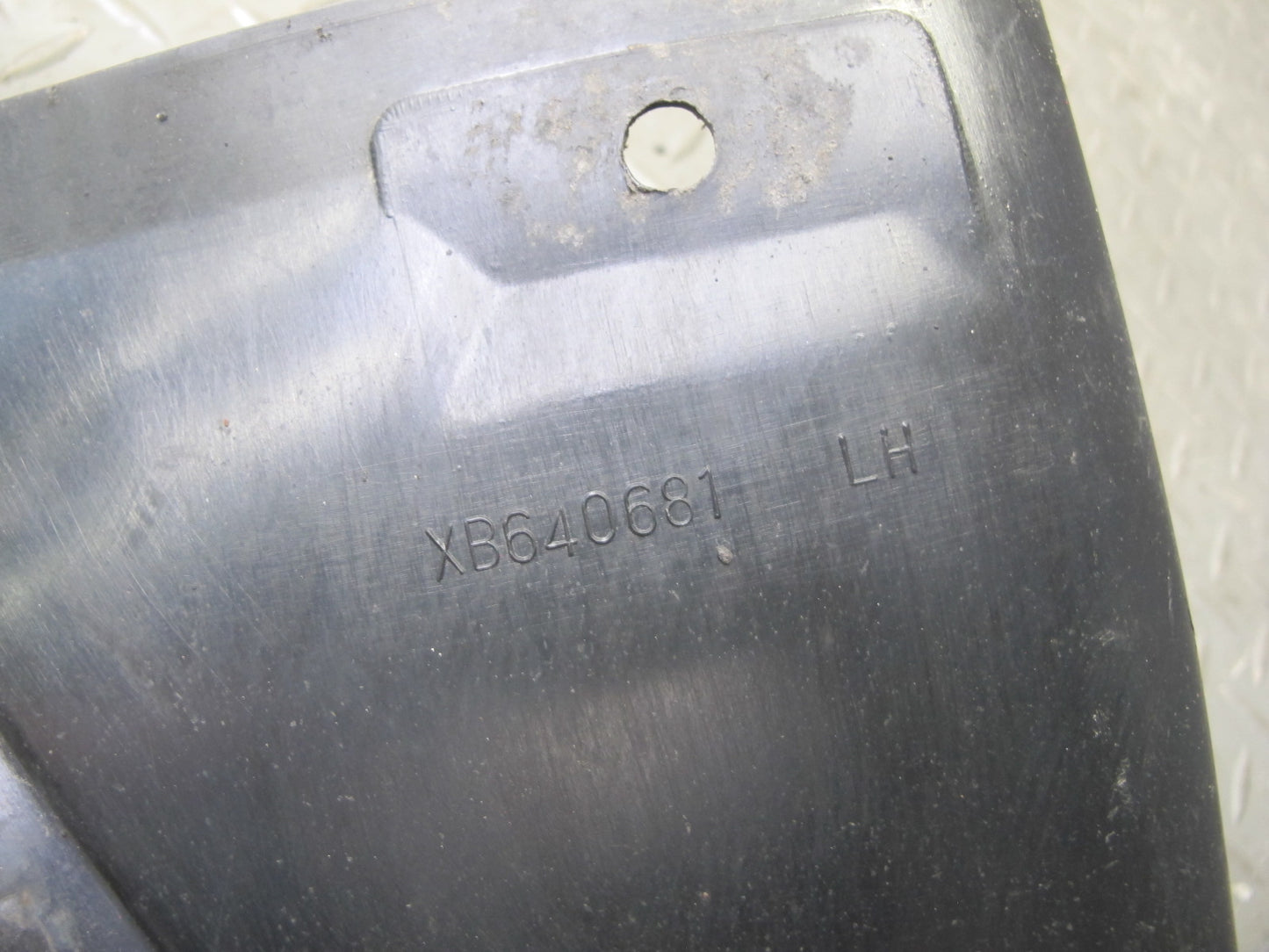91-99 Mitsubishi 3000GT Rear Left Right Fender Liner Splash Guard Shield OEM