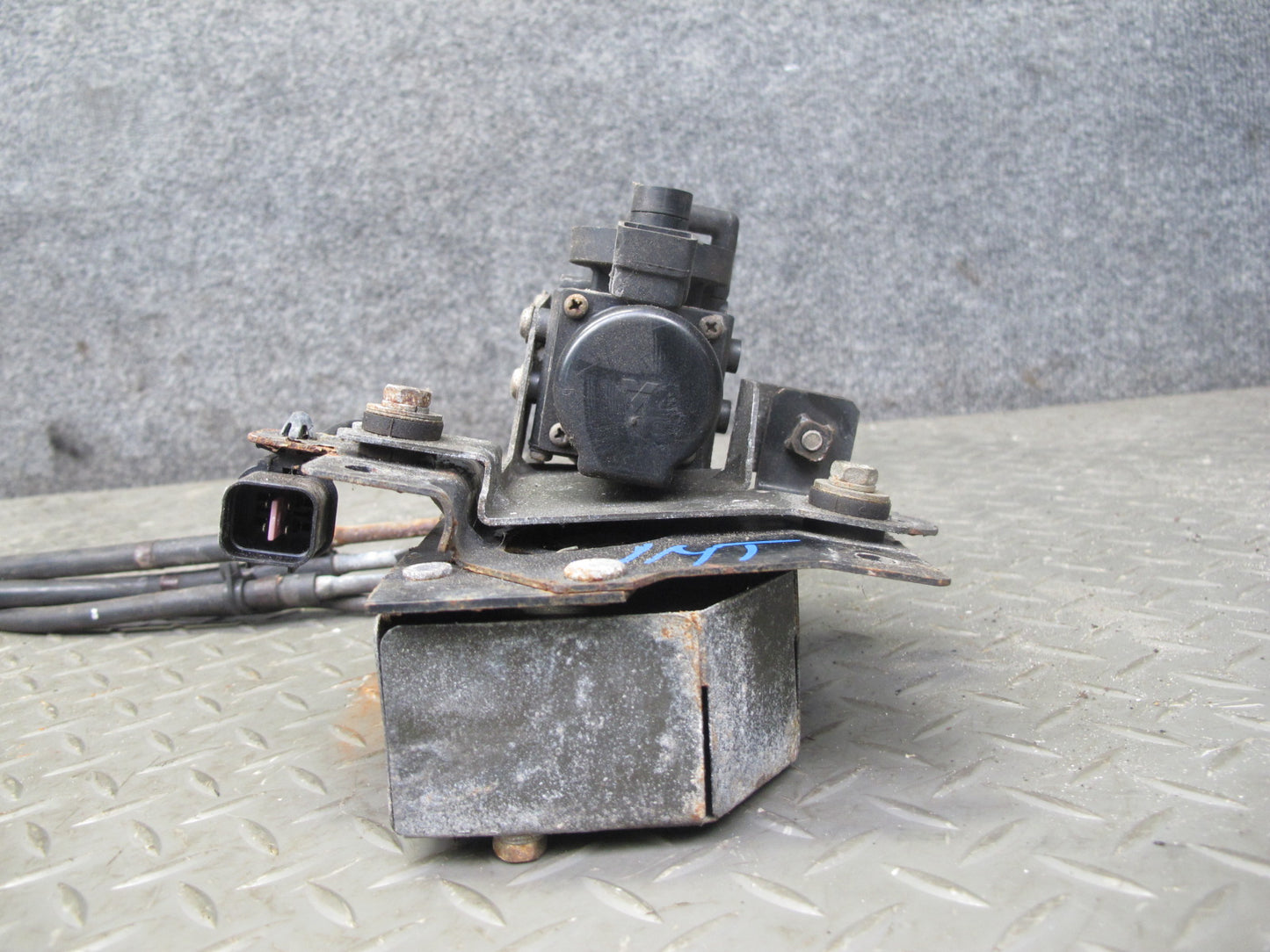 91-99 Mitsubishi 3000GT VR4 AWD Turbo Cruise Control Actuator Motor OEM