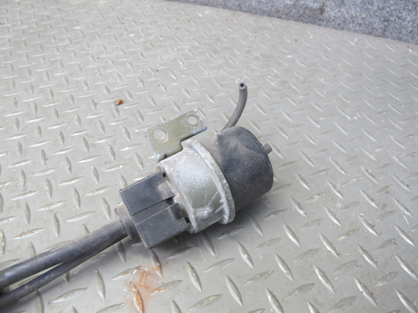 91-99 Mitsubishi 3000GT VR4 AWD Turbo Cruise Control Actuator Motor OEM