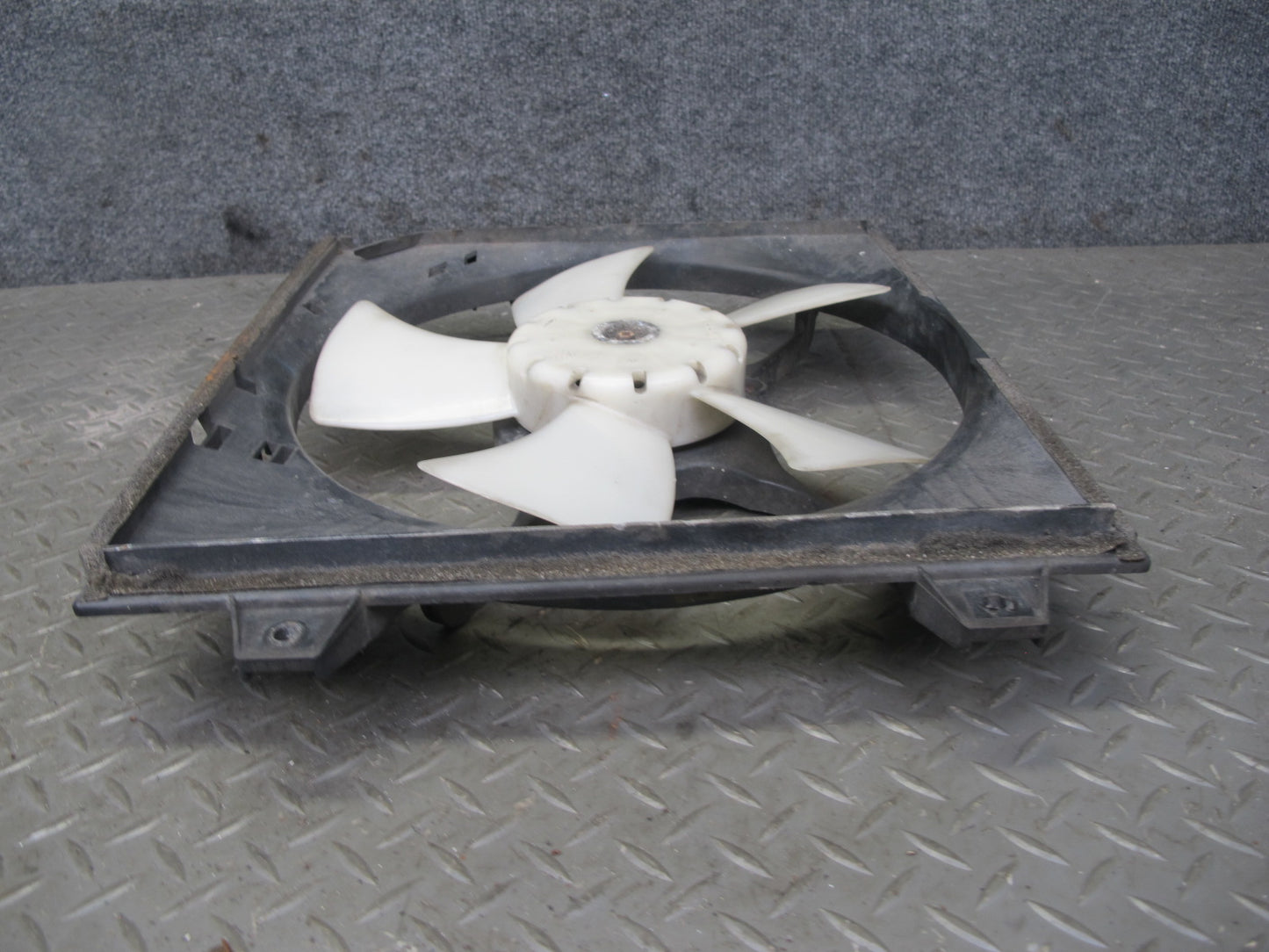 91-93 Mitsubishi 3000GT VR4 M/T Engine 5-BLADE Cooling Fan Motor Shroud OEM