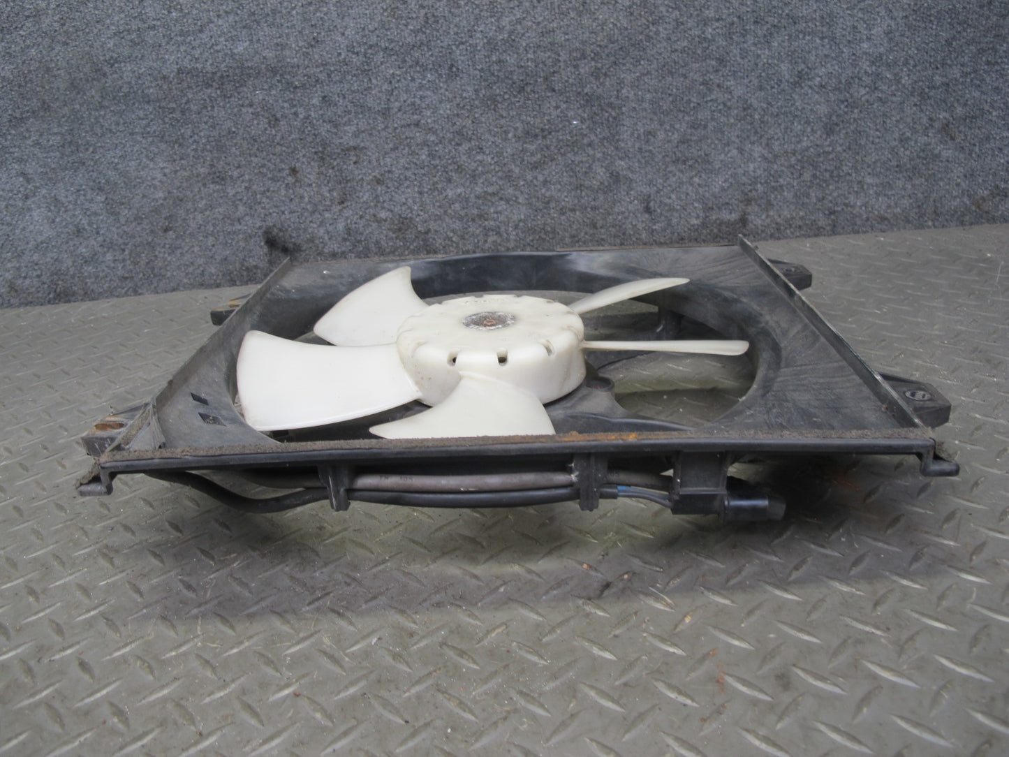 91-93 Mitsubishi 3000GT VR4 M/T Engine 5-BLADE Cooling Fan Motor Shroud OEM