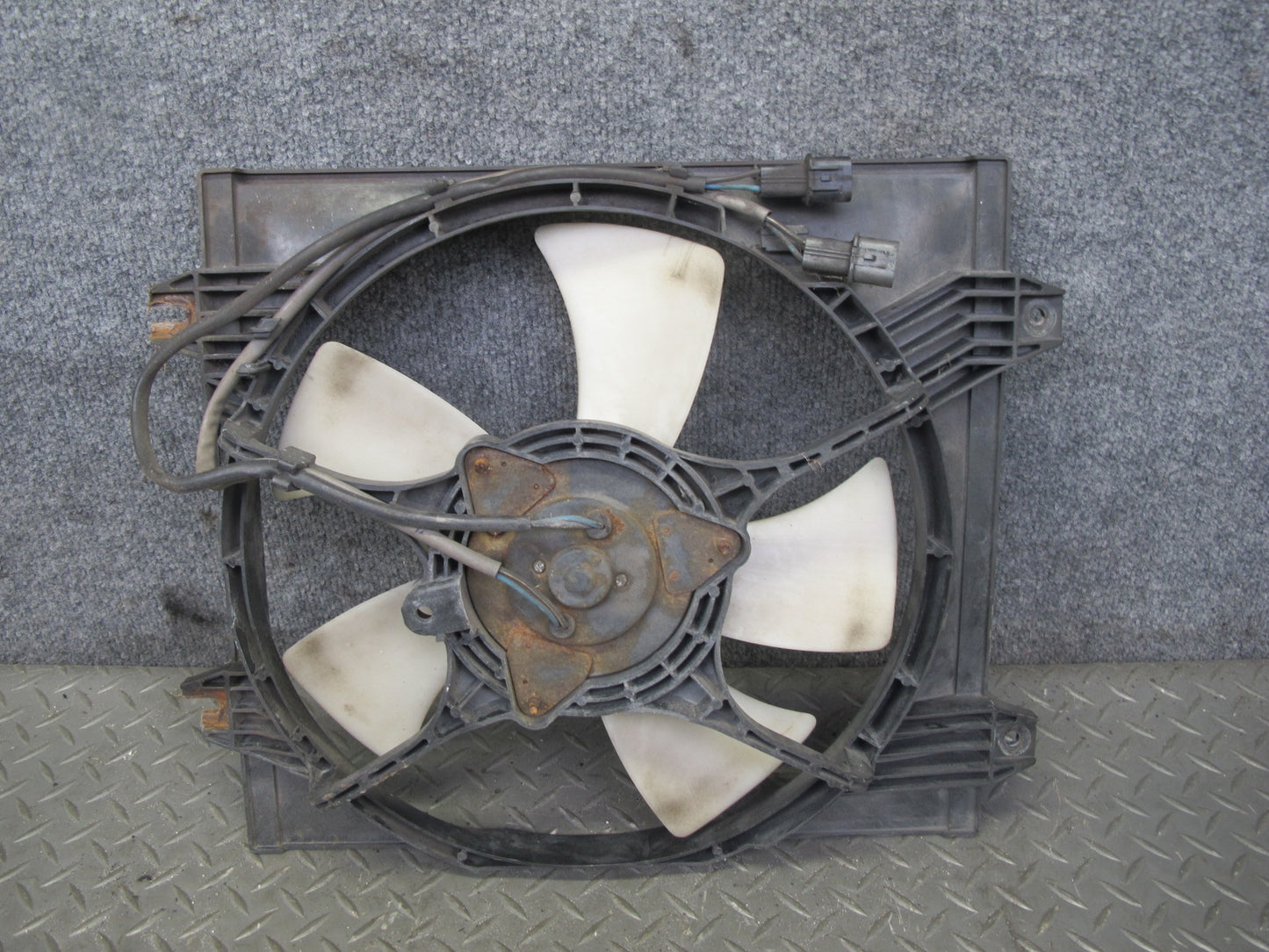 91-93 Mitsubishi 3000GT VR4 M/T Engine 5-BLADE Cooling Fan Motor Shroud OEM