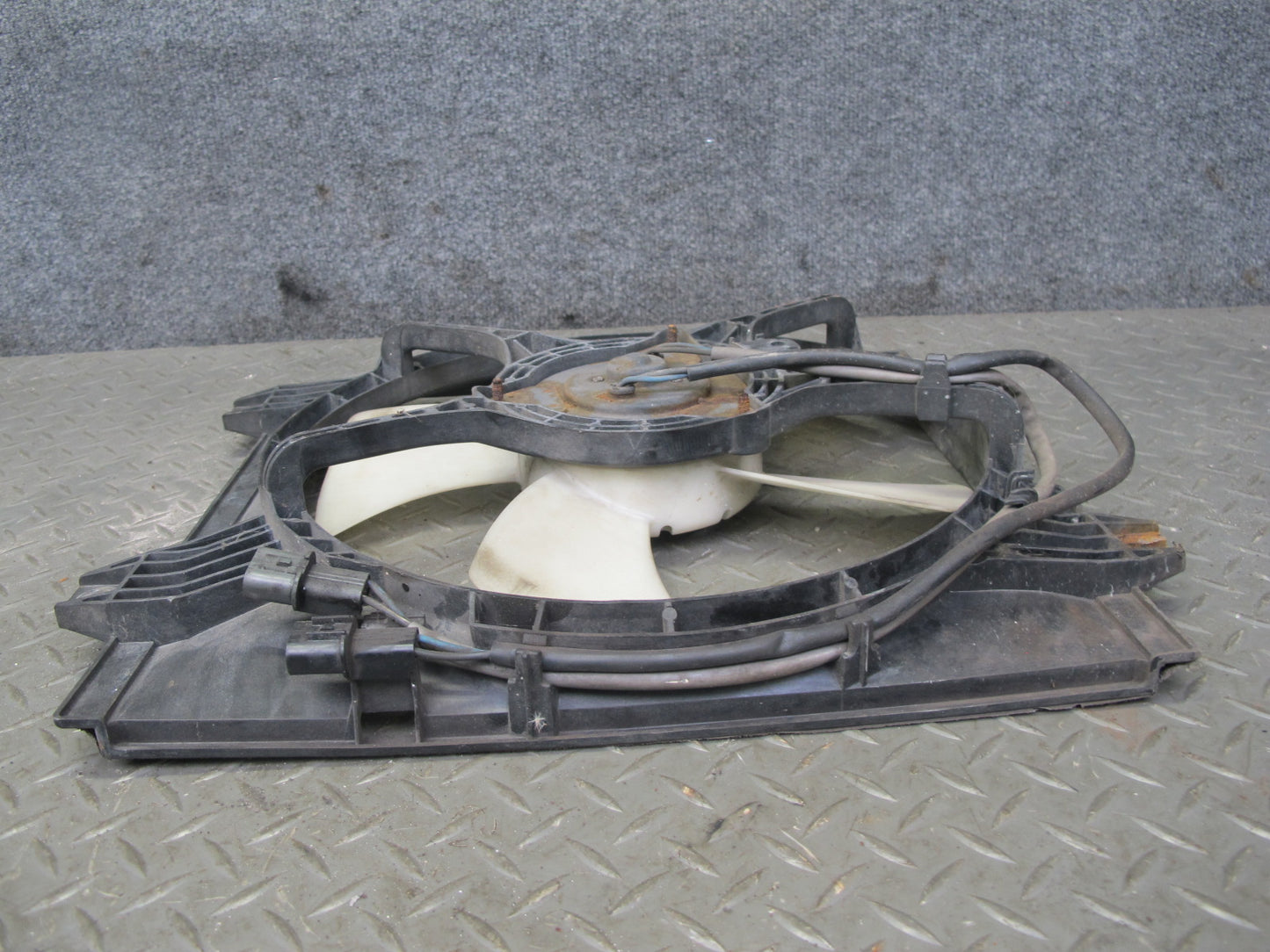 91-93 Mitsubishi 3000GT VR4 M/T Engine 5-BLADE Cooling Fan Motor Shroud OEM