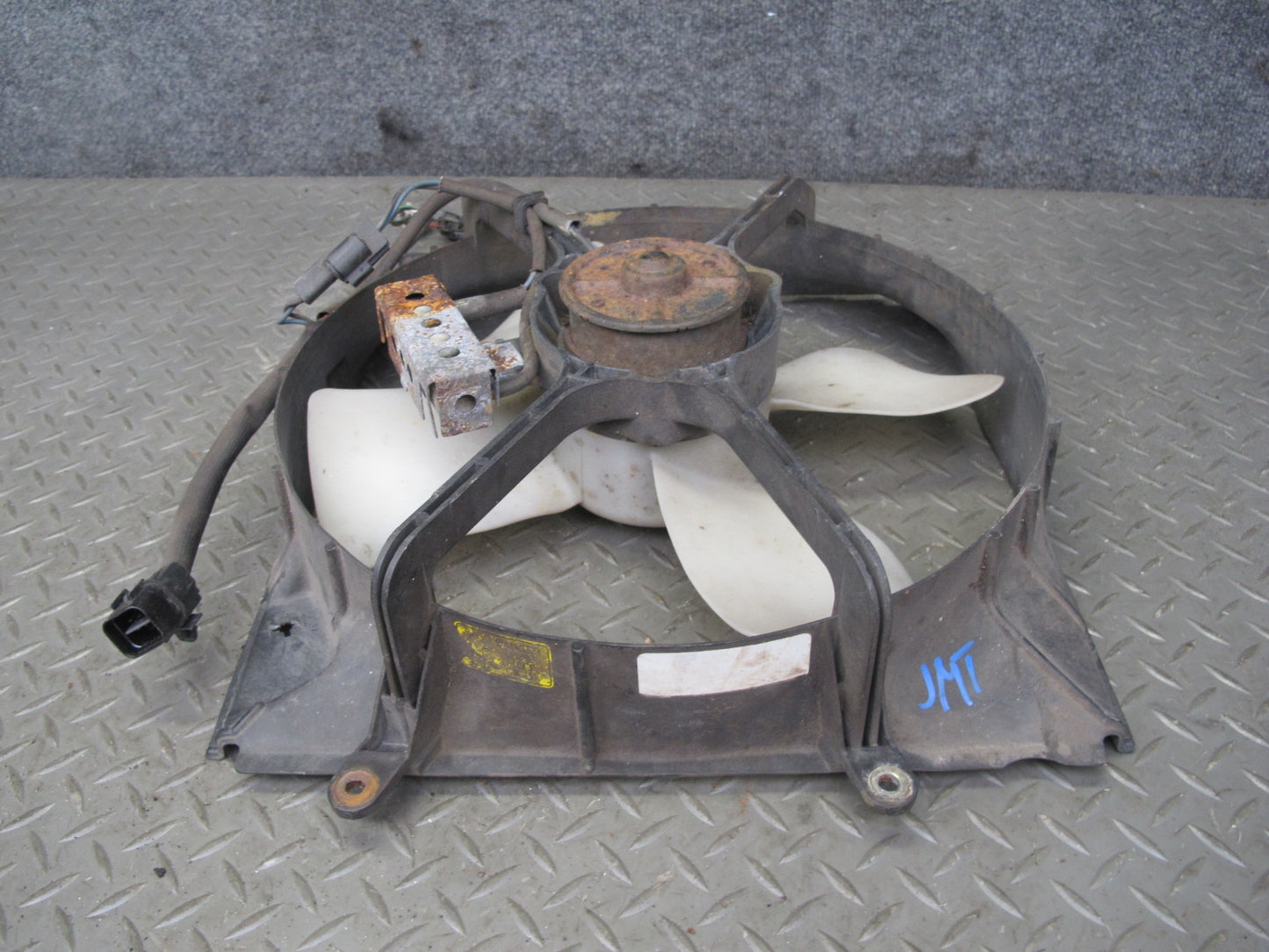 91-93 Mitsubishi 3000GT VR4 M/T Engine 4-BLADE Cooling Fan Motor Shroud OEM